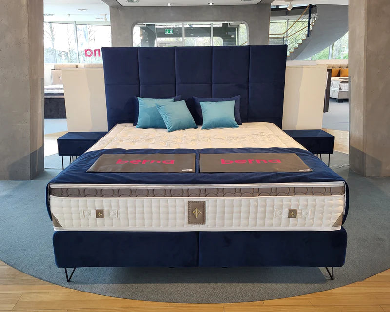berna_Boxspringbett_180x200cm_Modell_Como_Ausstellungsbett_Standort_Muenster.webp