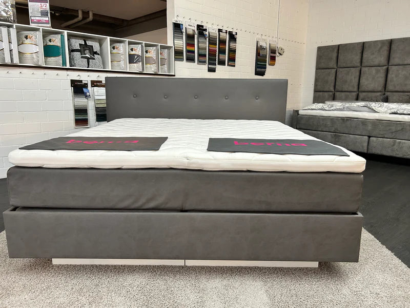Ausstellungsbett Manchester